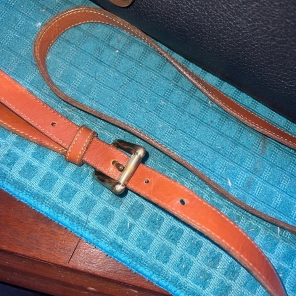 Dooney & Bourke - Picture 7 of 9